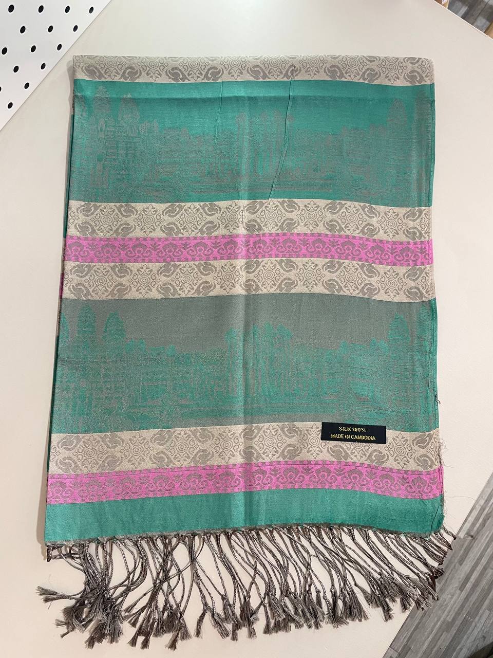 Khmer Krama (Scarf) - ក្រម៉ាខ្មែរ7 (Silk)