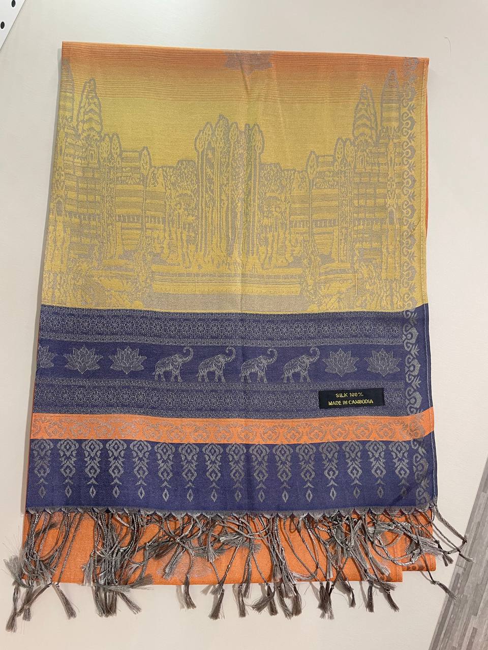 Khmer Krama (Scarf) - ក្រម៉ាខ្មែរ7 (Silk)