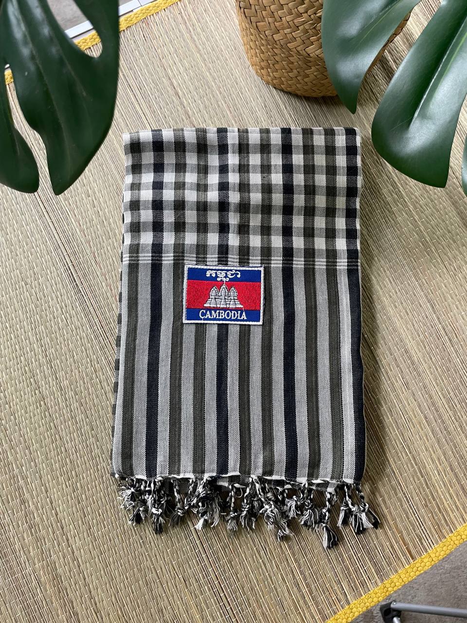 Khmer Krama (Scarf) - ក្រម៉ាខ្មែរ 9