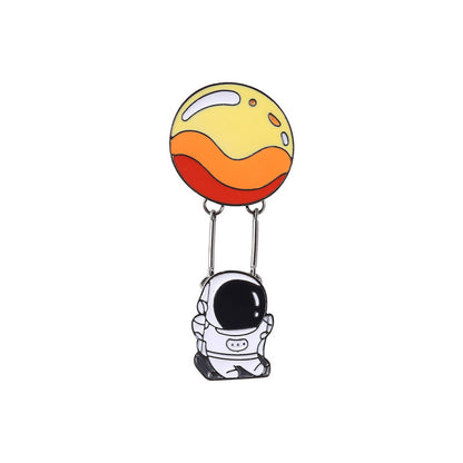 Space - Astronaut (moon)