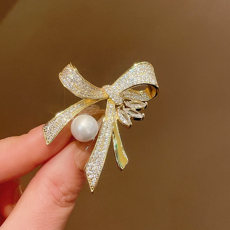 Classic Pin - Women III (កន្លាស់នារី)